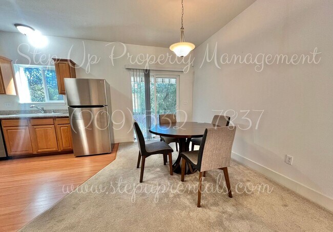 Building Photo - Updated 2BR/2BA Home | Generator • Fenced Yard • EV Charging