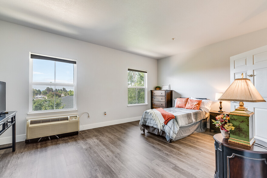Primary Photo - Alvarado Senior Living