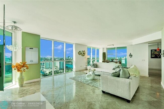 Building Photo - 101 S Fort Lauderdale Beach Blvd