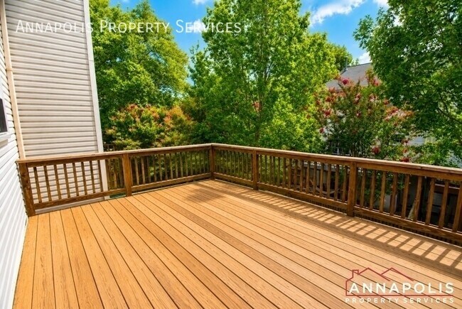 Building Photo - 1107 Brassie Ct