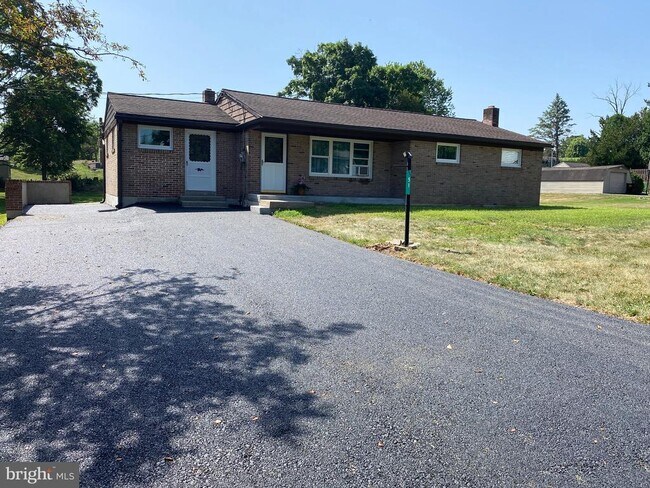 Building Photo - 51 Clay Slate Rd