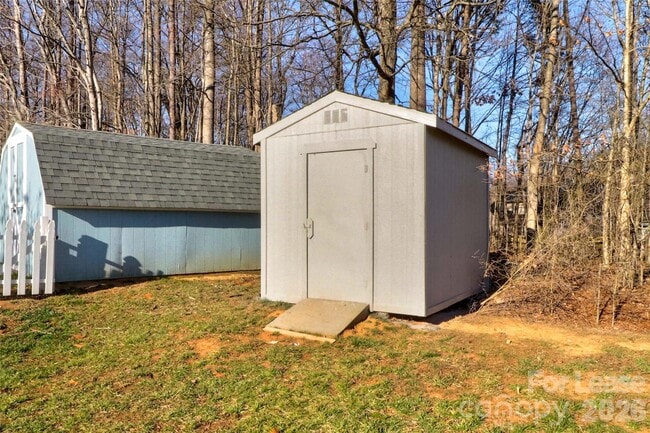 Building Photo - 771 Rebecca Jane Dr