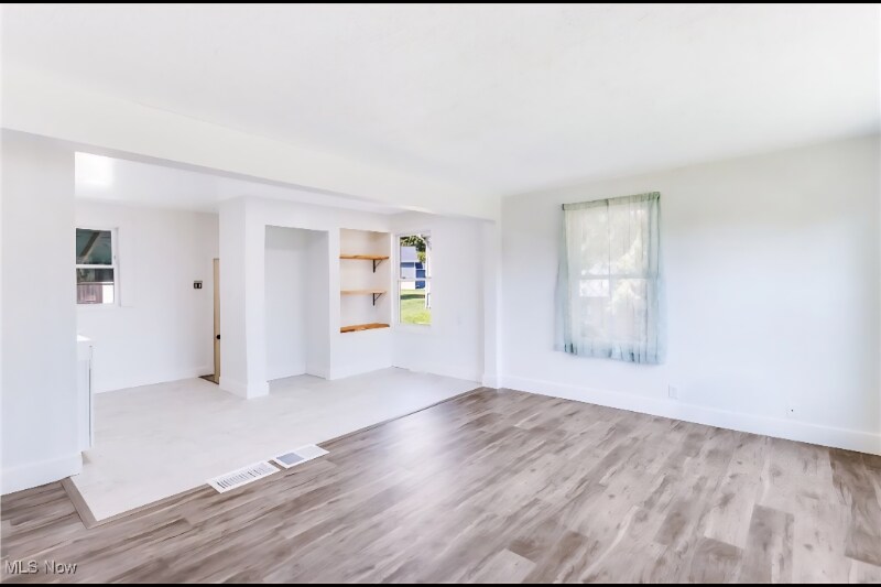 Building Photo - 804 S Belle Vista Ave