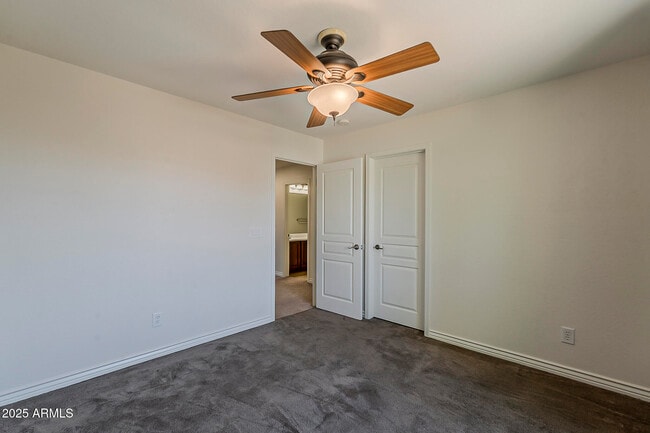 Building Photo - 4592 E Gleneagle Dr