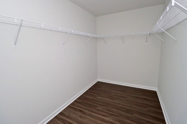 Building Photo - Beautiful Home in PRIME Lexington location!