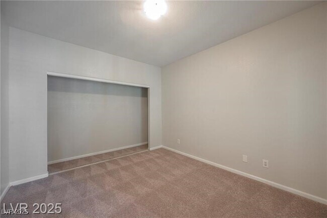 Building Photo - 5112 Jordan Frey St
