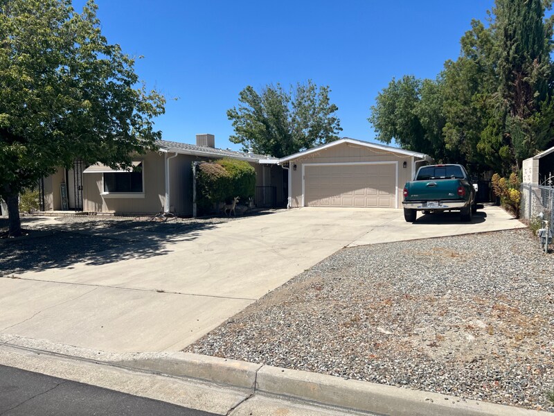 Building Photo - 44544 Springwood Cir