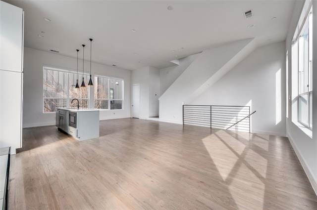 Building Photo - 2317 Moser Ave