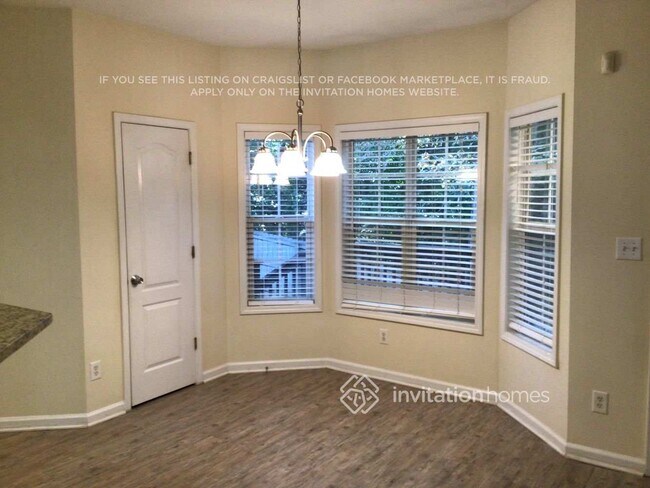 Building Photo - 4375 Red Rock Point