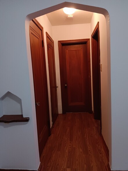 Building Photo - 4525 Roth Ave