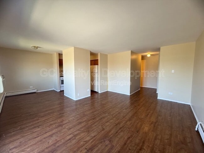 Building Photo - 847 College Blvd