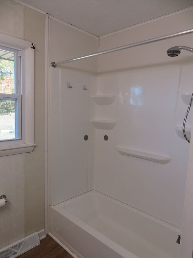 Building Photo - Dinwiddie County