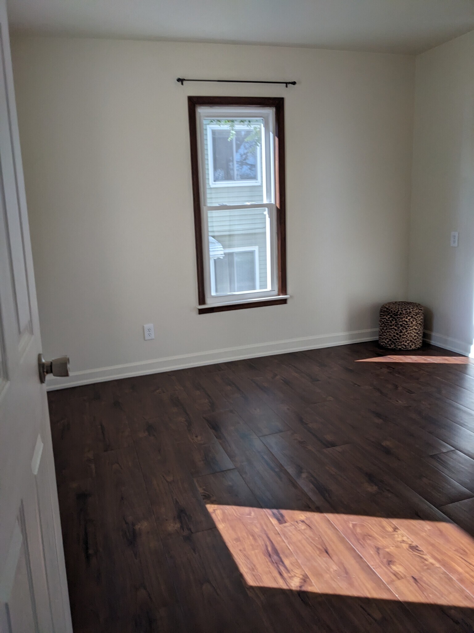 First Floor bedroom - 859 Irvin St