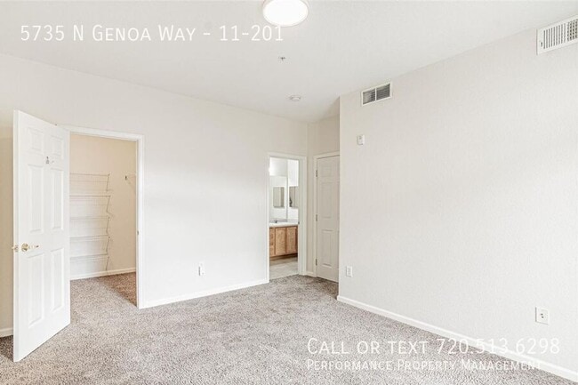 Building Photo - 5735 N Genoa Way