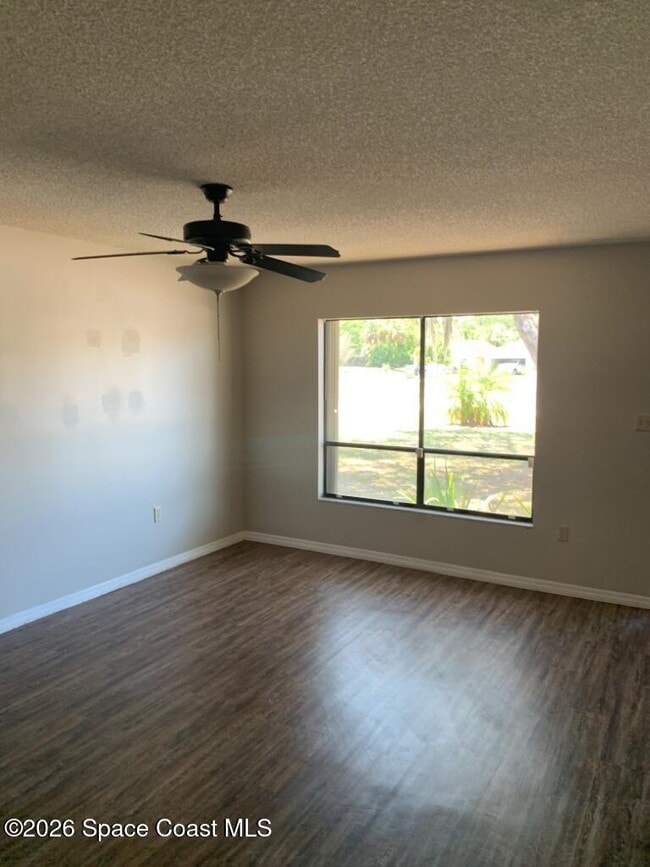 Building Photo - 139 McNeela Dr