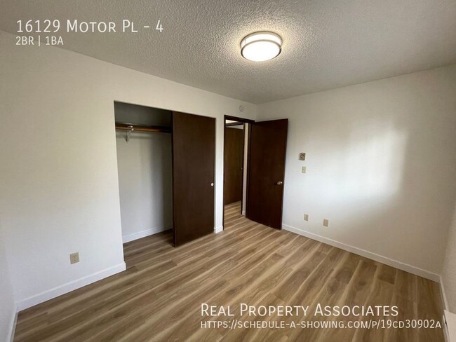 Building Photo - Lynnwood Two Bedroom