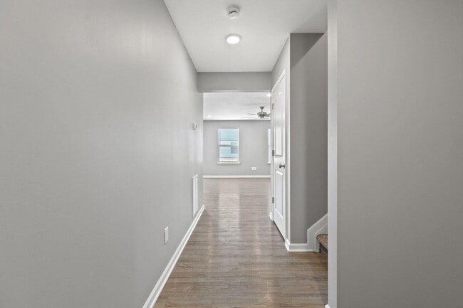 Building Photo - 504 Cripple Creek Cir