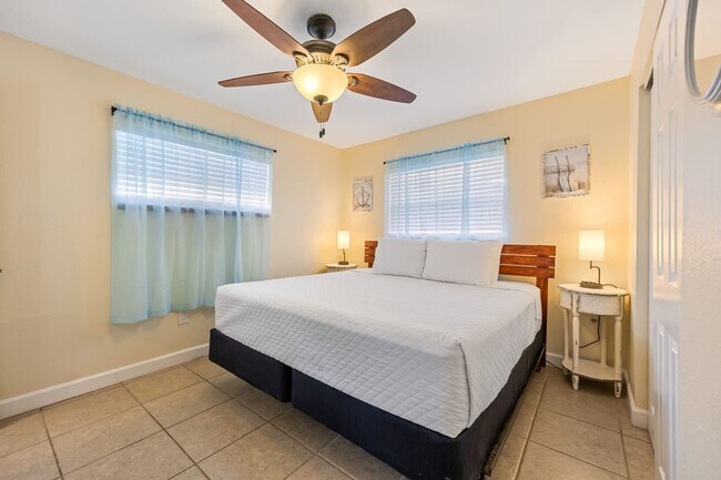 Building Photo - 1160 Altman Dr