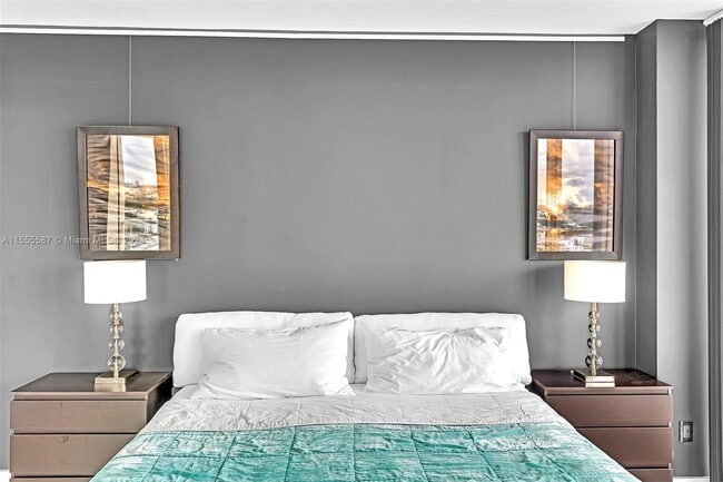 Building Photo - 7330 Ocean Terrace