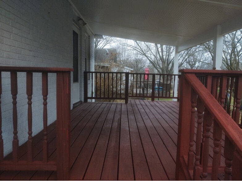 Building Photo - 5832 Heege Rd