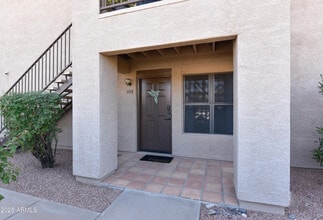 Building Photo - 14910 N Kings Way
