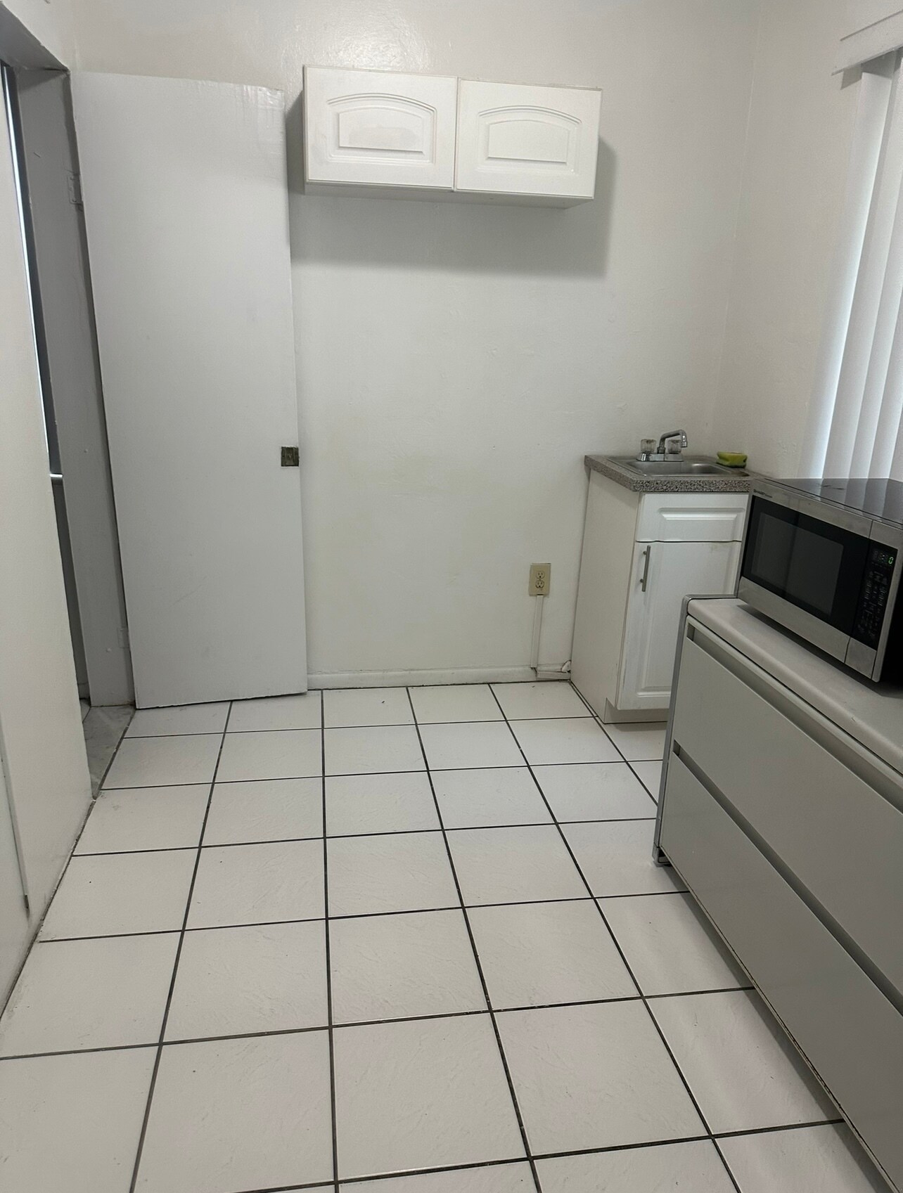 Building Photo - 150 NW 58th Ave