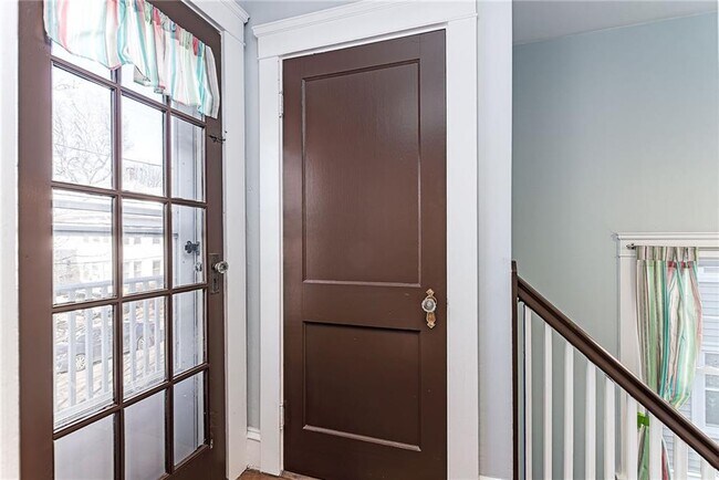 Building Photo - 30 Taft Ave