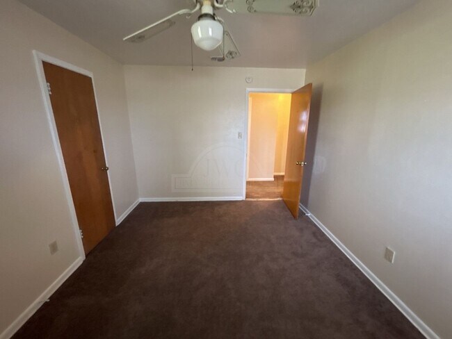 Building Photo - 3906 Clear Creek Rd, Killeen
