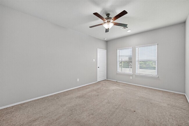 Building Photo - 21522 Autumn Summit St