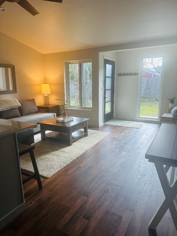 Building Photo - 2908-2958 58th St