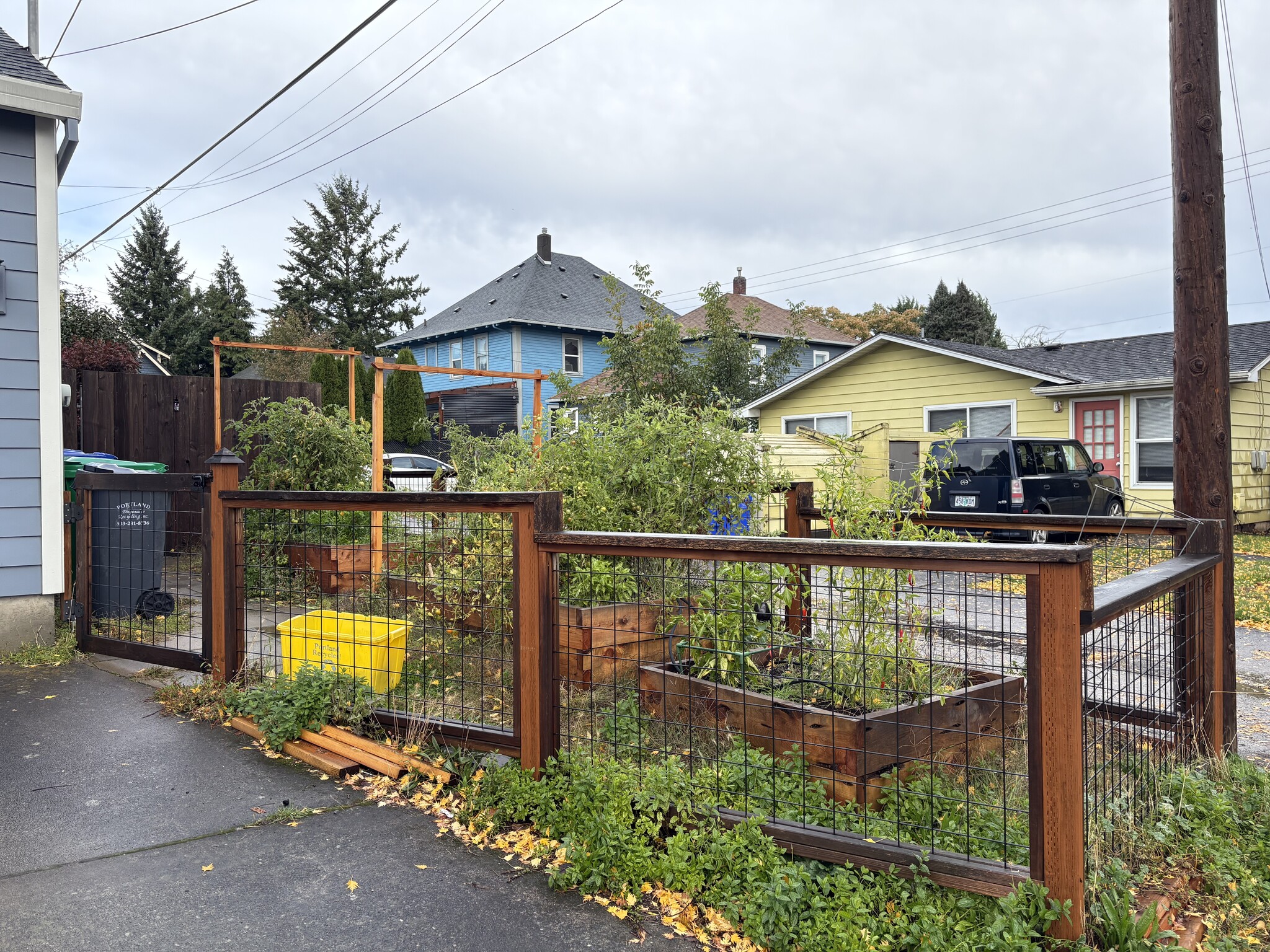 Building Photo - 321 N Mason St