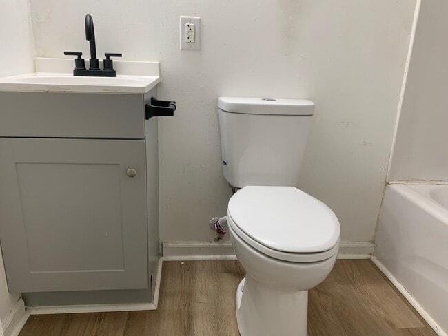 Building Photo - 1275 Lynch Mill Rd