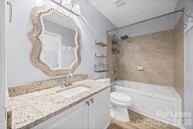 Building Photo - 2052 Shady Pond Dr
