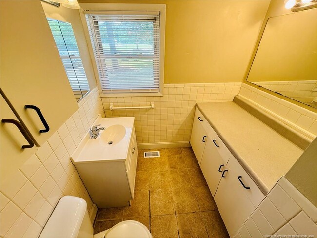Building Photo - 5860 Rockfish Rd