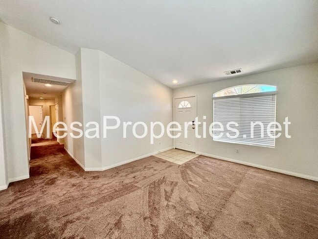 Building Photo - 15976 Elkins St