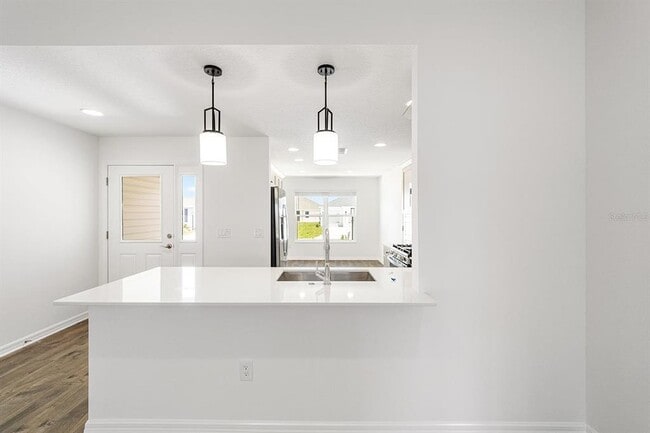 Building Photo - 6270 Elitania Ln