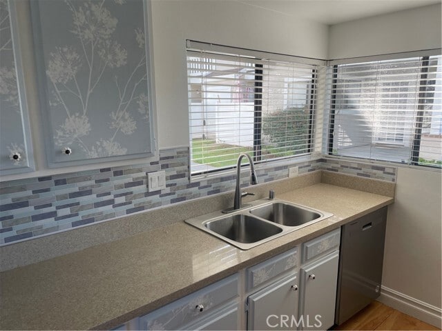 Building Photo - 79 Tarocco