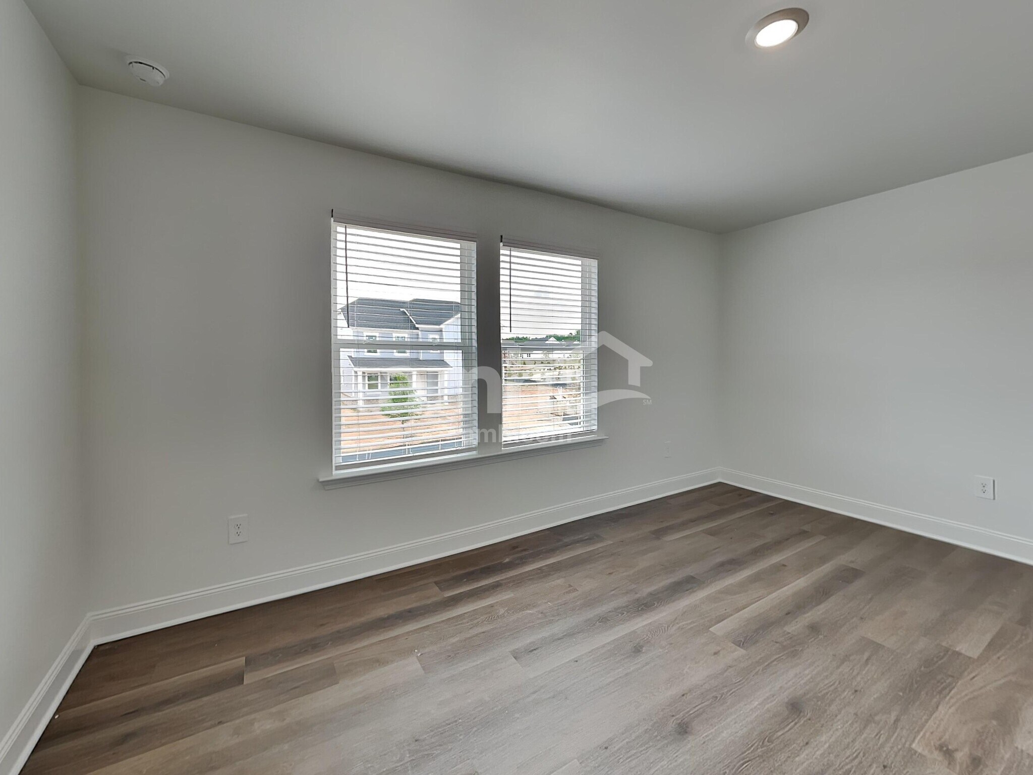 Building Photo - 330 Golucke Wy