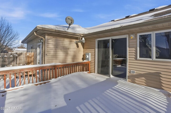 Building Photo - 5191 W Lanark Dr