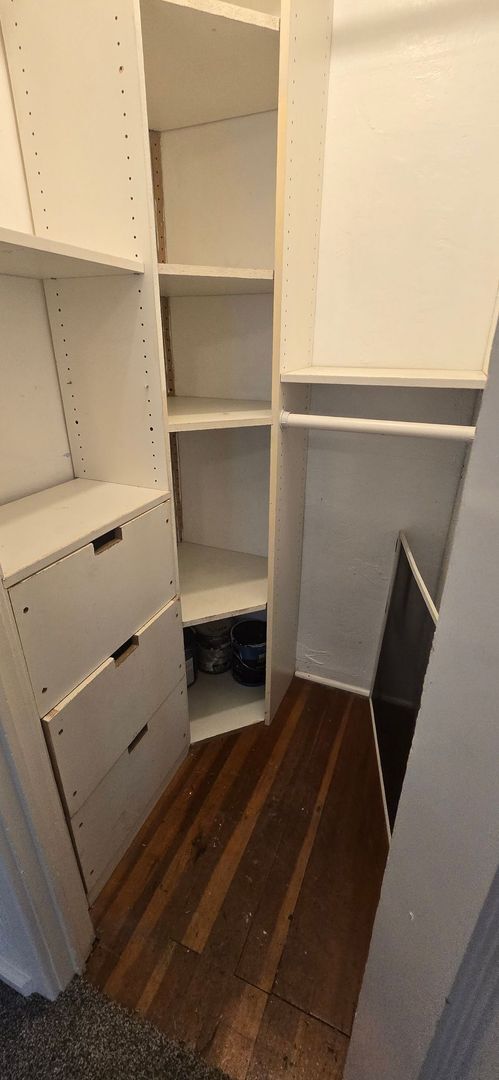 Building Photo - 2518 Applegate Ave