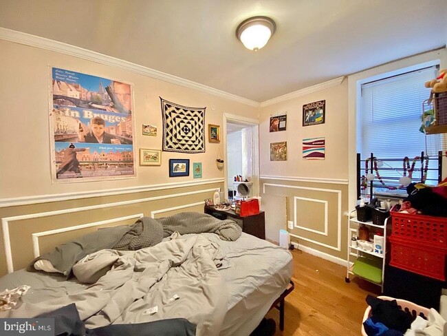 Building Photo - 2021 N Gratz St