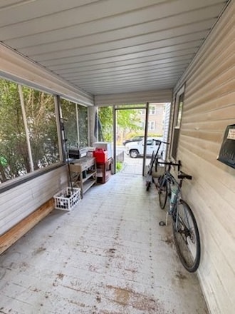 Building Photo - 12 Donnybrook Rd