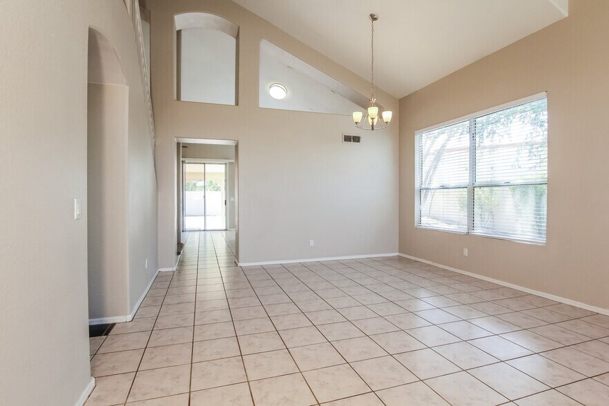 Building Photo - 6782 W Tina Ln