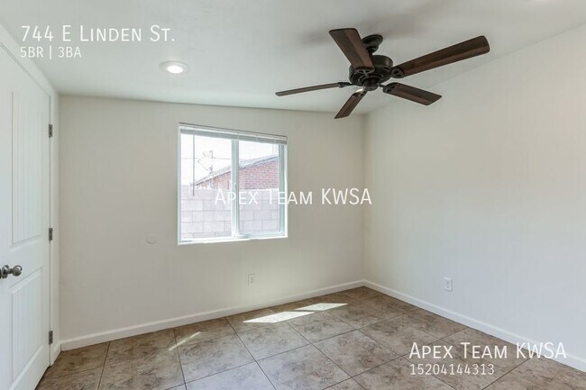 Building Photo - 744 E Linden St
