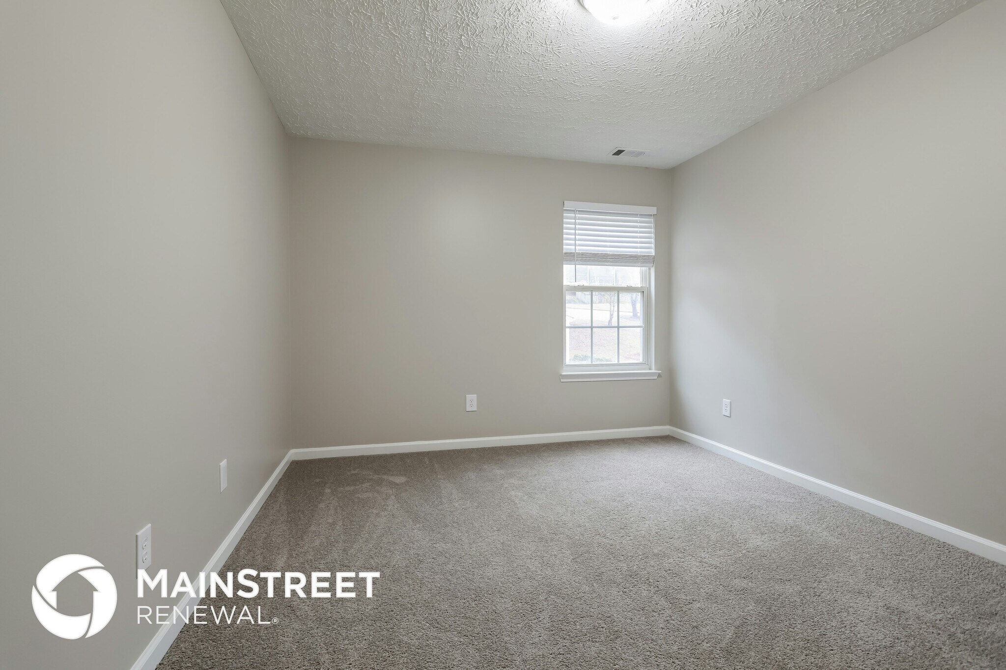 Building Photo - 494 Arbor Ridge Dr
