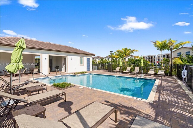 Building Photo - 26487 SW 148th Ave