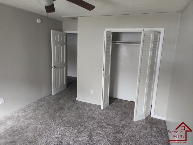 Building Photo - 1282 Carolina Ave