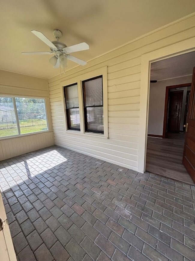 Building Photo - 8469 Cobb Rd