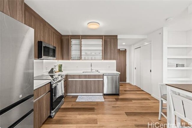 Building Photo - BRAND NEW, fully furnished 1 bedroom w/ parking at The Park on Keeaumoku