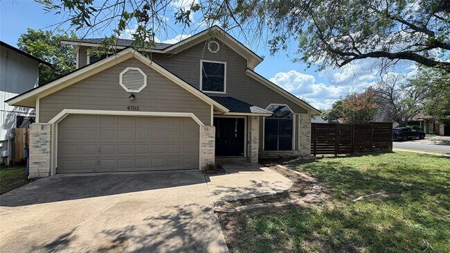 Primary Photo - 4703 Saloma Pl